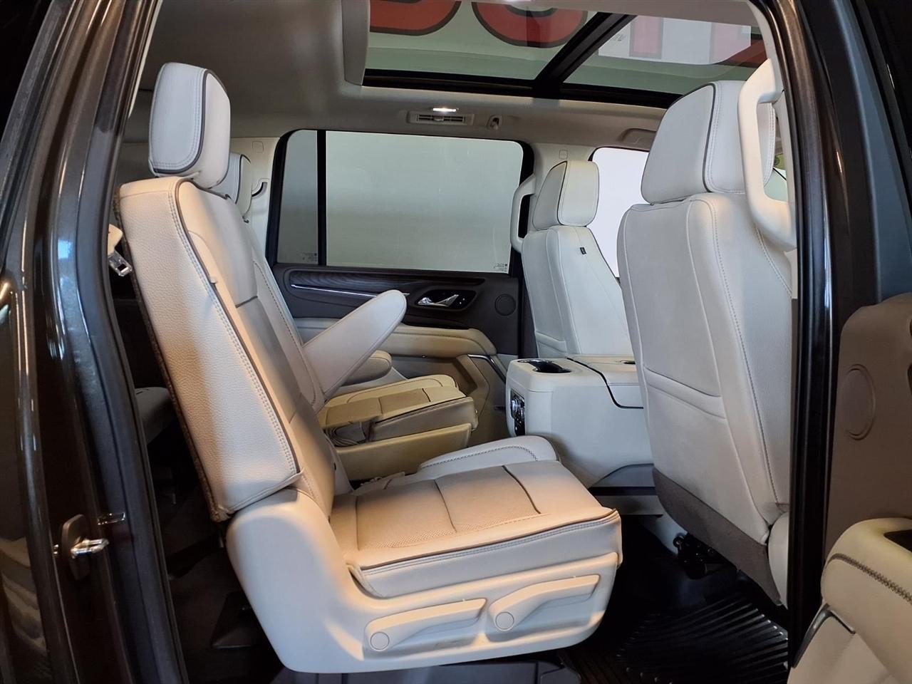 GMC Yukon XL 4WD 4dr Denali 2021