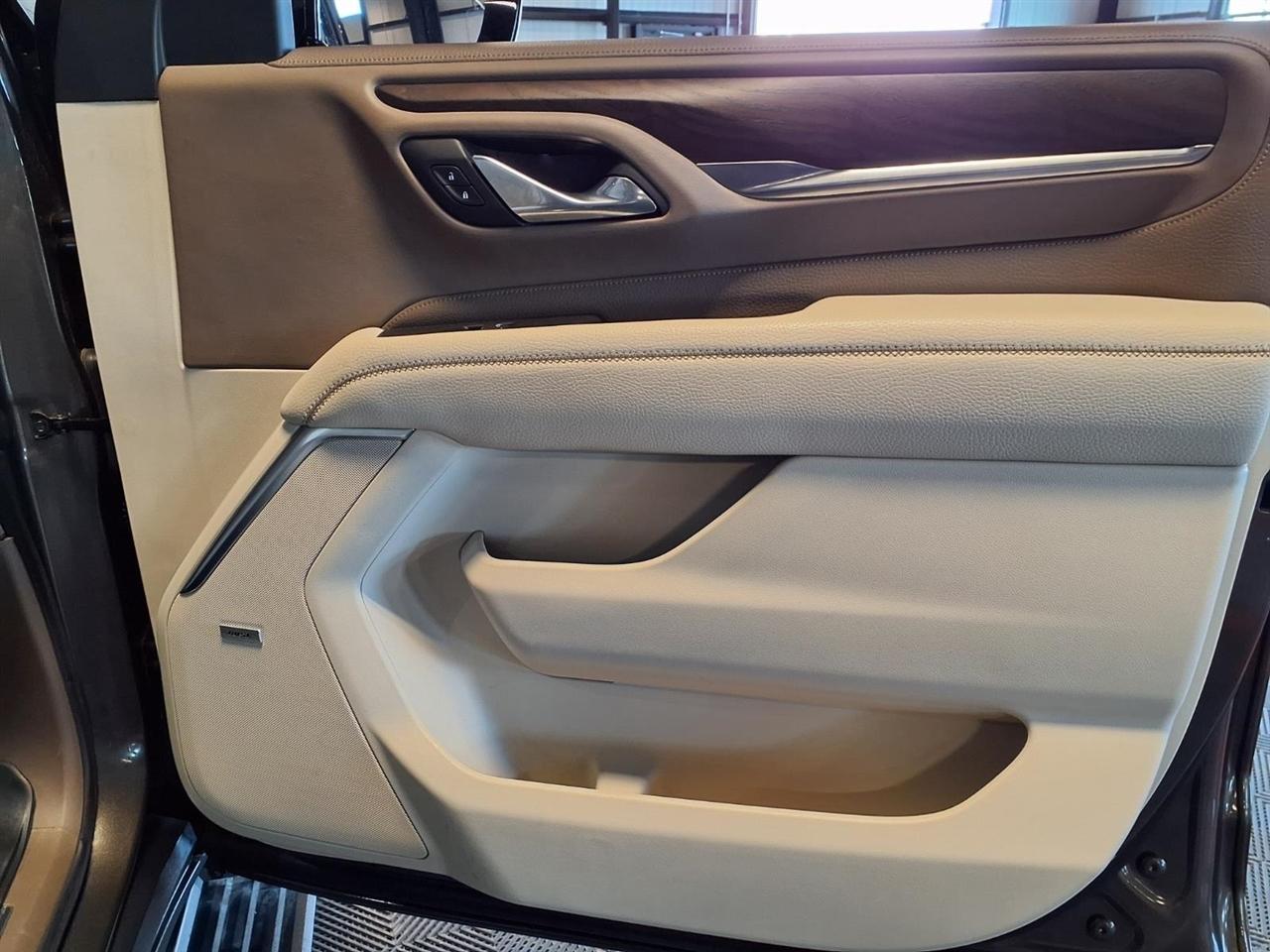 GMC Yukon XL 4WD 4dr Denali 2021