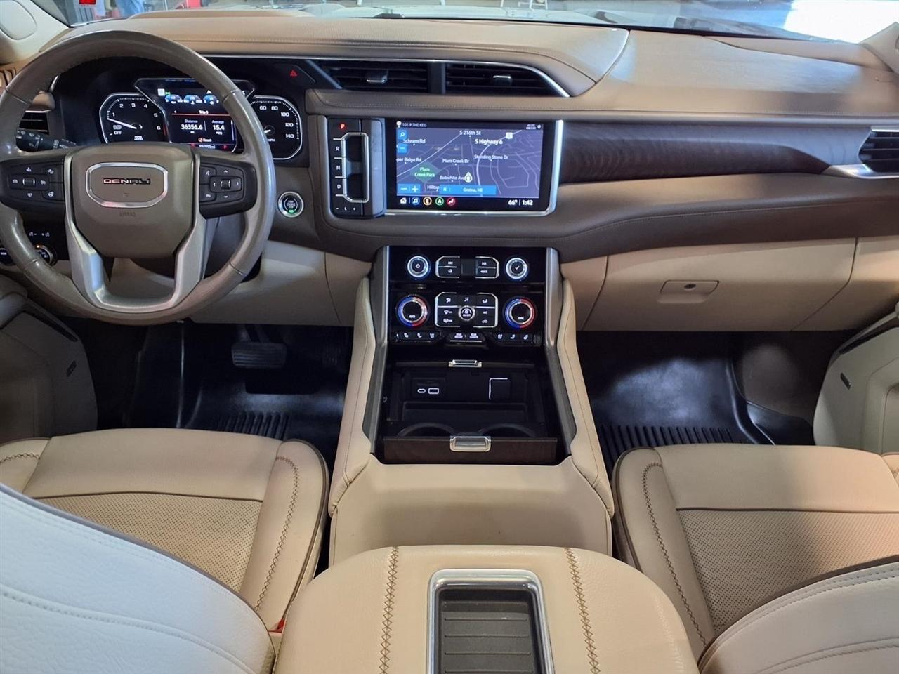 GMC Yukon XL 4WD 4dr Denali 2021