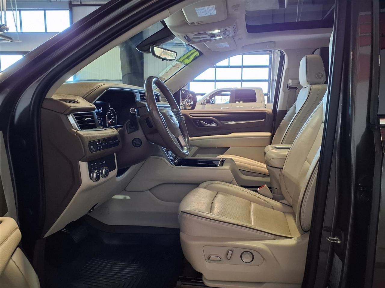 GMC Yukon XL 4WD 4dr Denali 2021