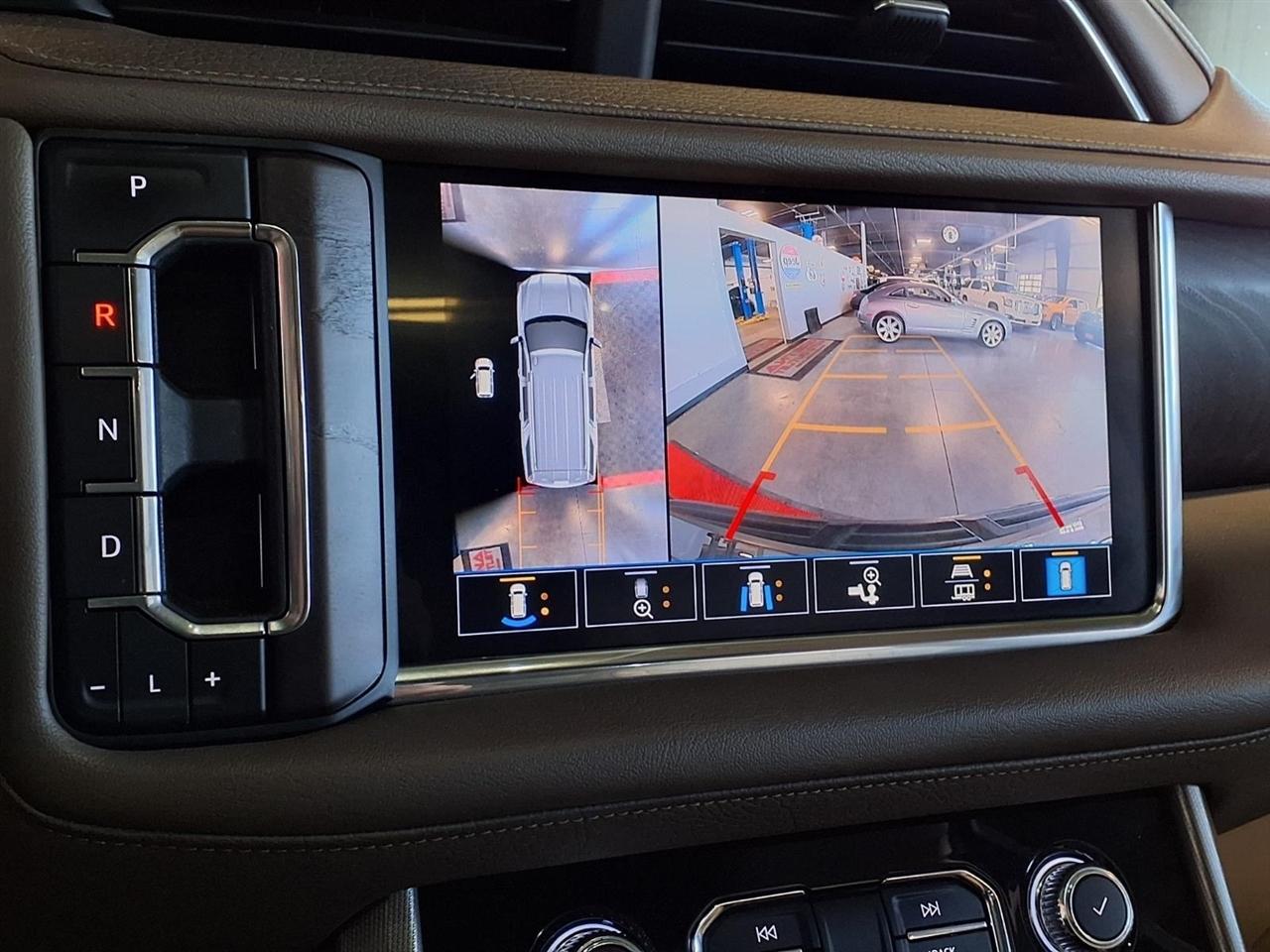 GMC Yukon XL 4WD 4dr Denali 2021