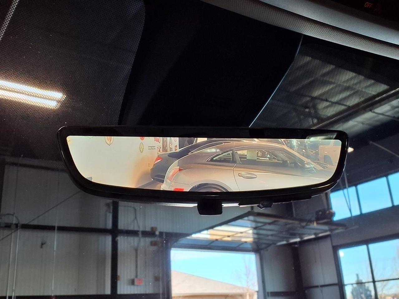 GMC Yukon XL 4WD 4dr Denali 2021