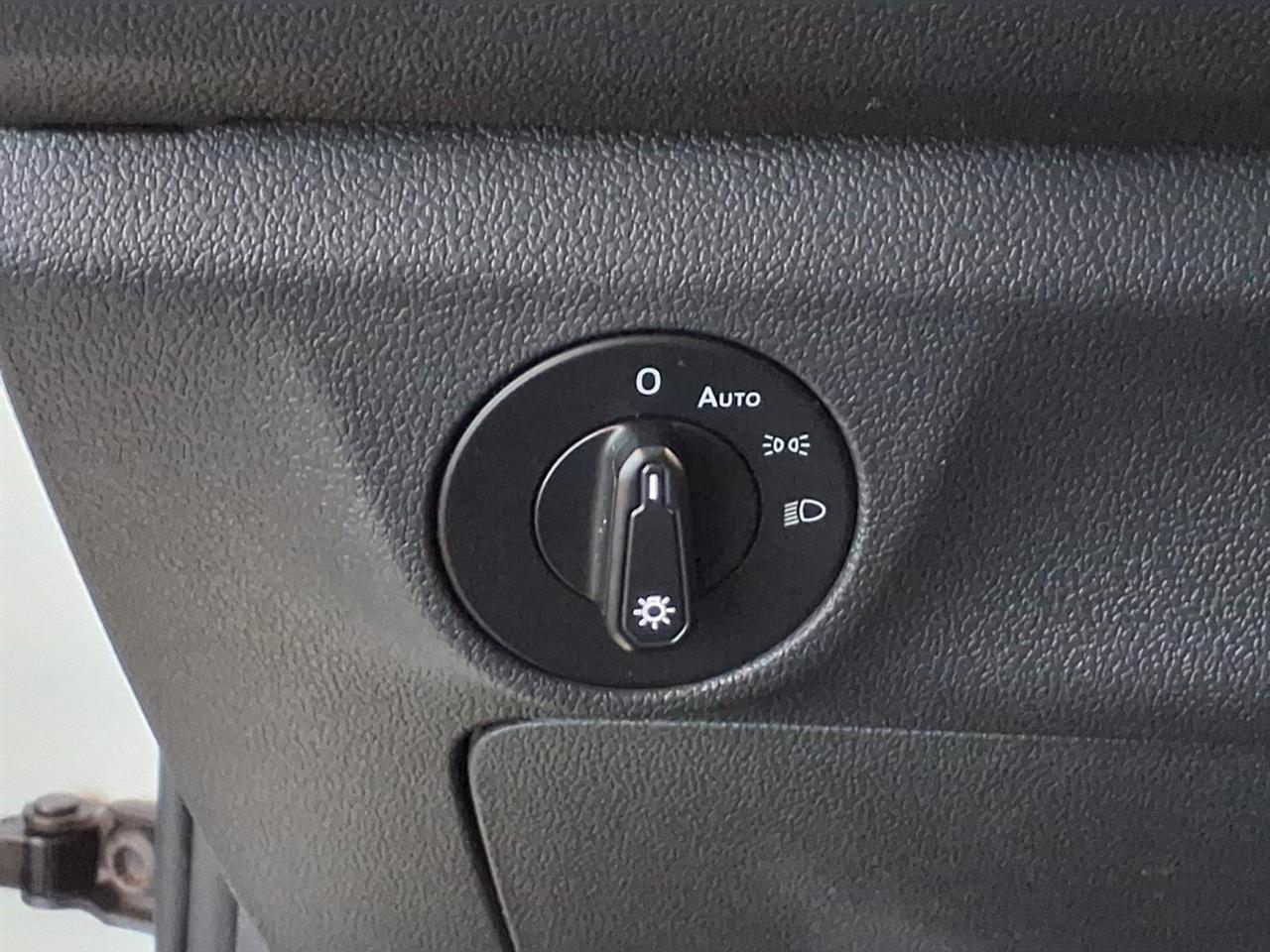 Volkswagen Jetta R-Line Auto w/ULEV 2019