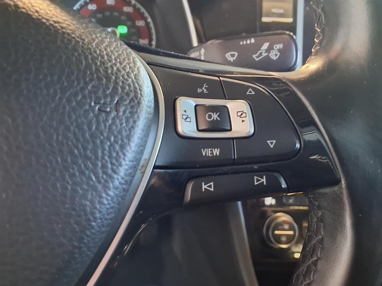 Volkswagen Jetta R-Line Auto w/ULEV 2019