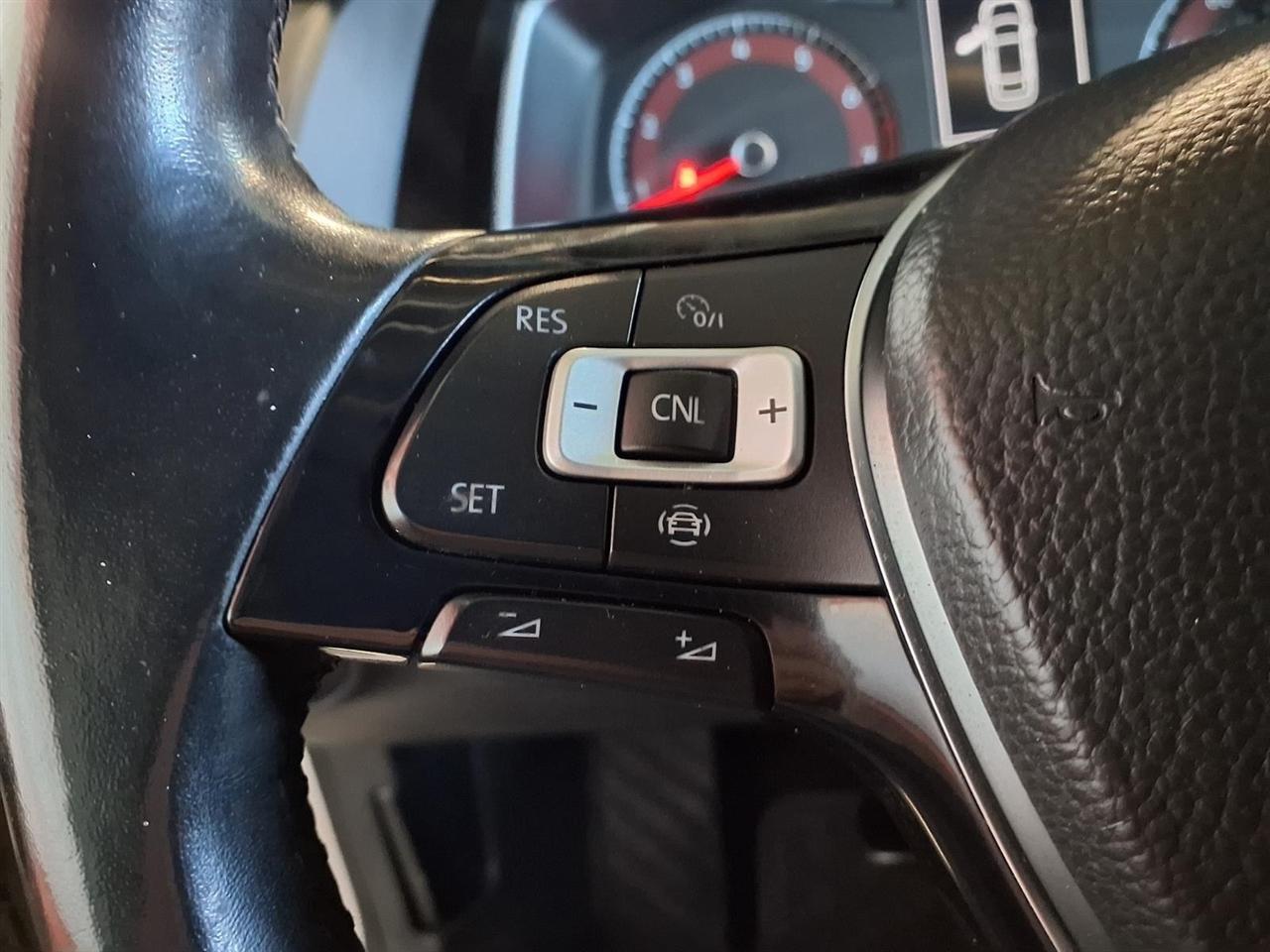 Volkswagen Jetta R-Line Auto w/ULEV 2019
