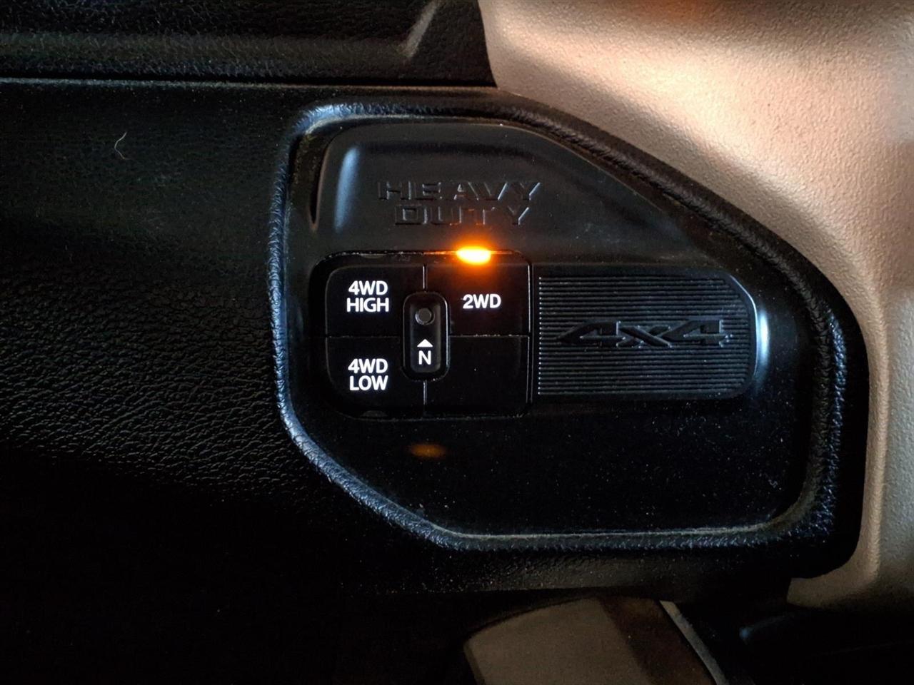 RAM 3500 Laramie 4x4 Crew Cab 8' Box 2022