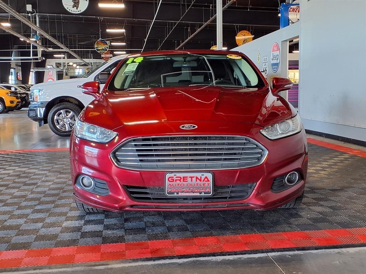 Ford Fusion 4dr Sdn SE FWD 2014