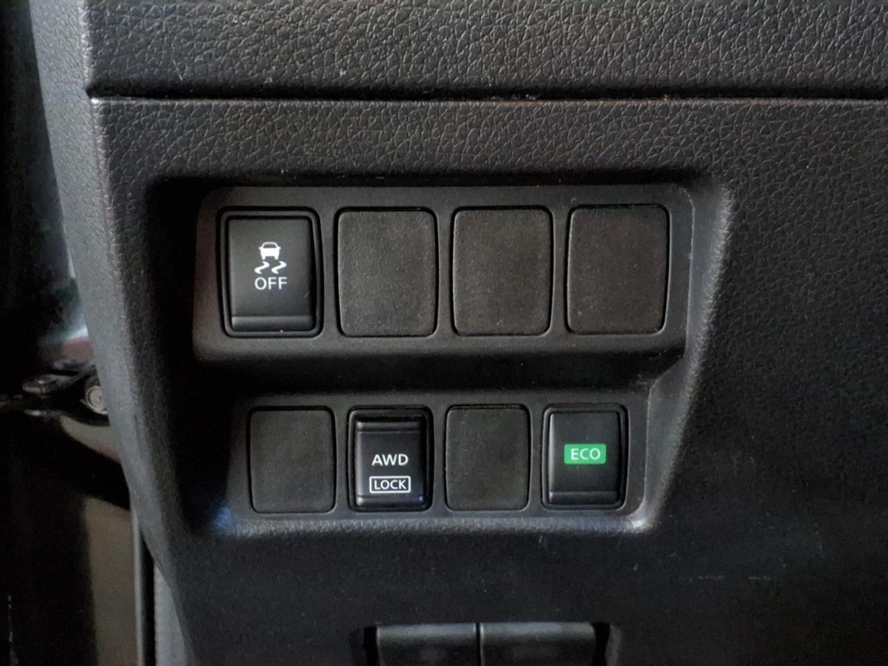 Nissan Rogue Sport AWD S 2017