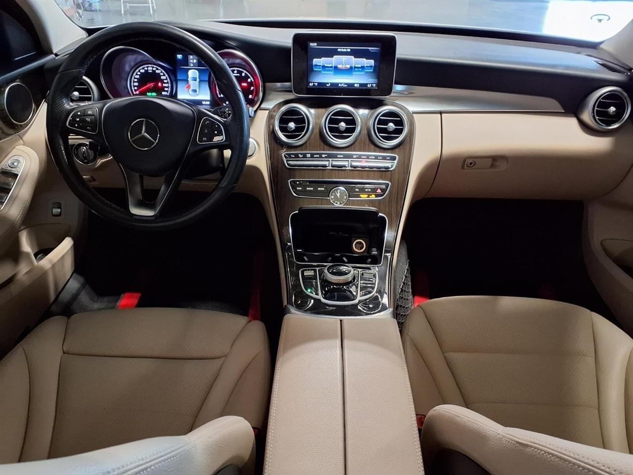 Mercedes-Benz C-Class C 300 4MATIC Sedan 2018