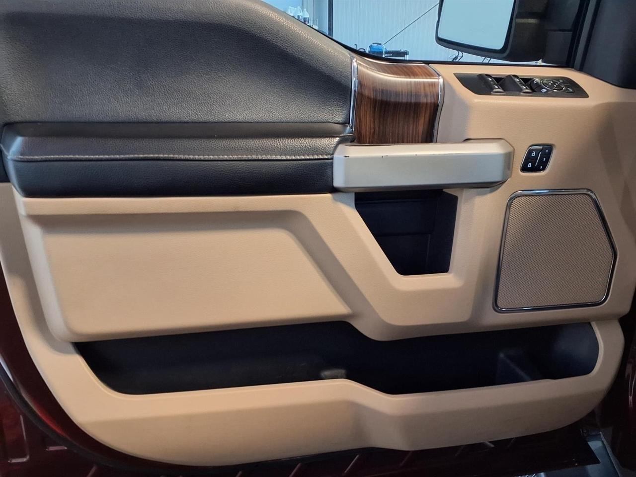 Ford F-150 Lariat 2017