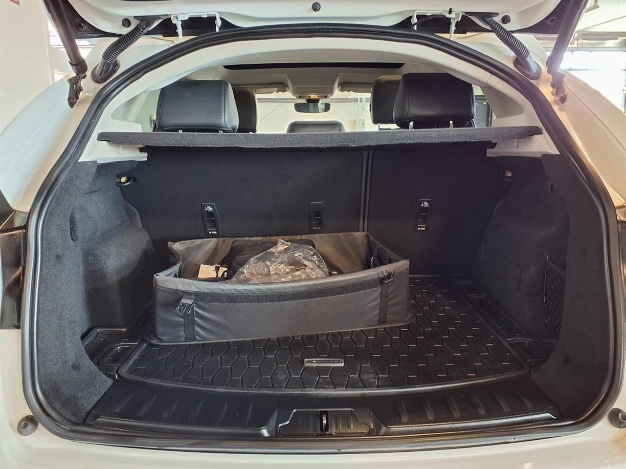 Jaguar E-Pace P250 AWD SE 2020