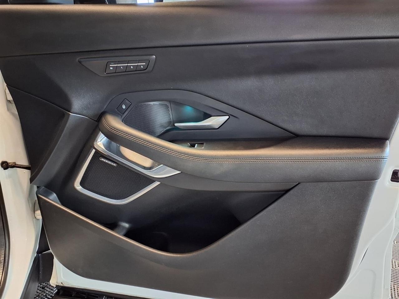 Jaguar E-Pace P250 AWD SE 2020