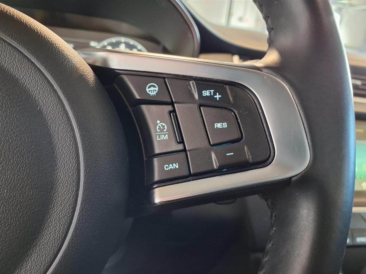 Jaguar E-Pace P250 AWD SE 2020