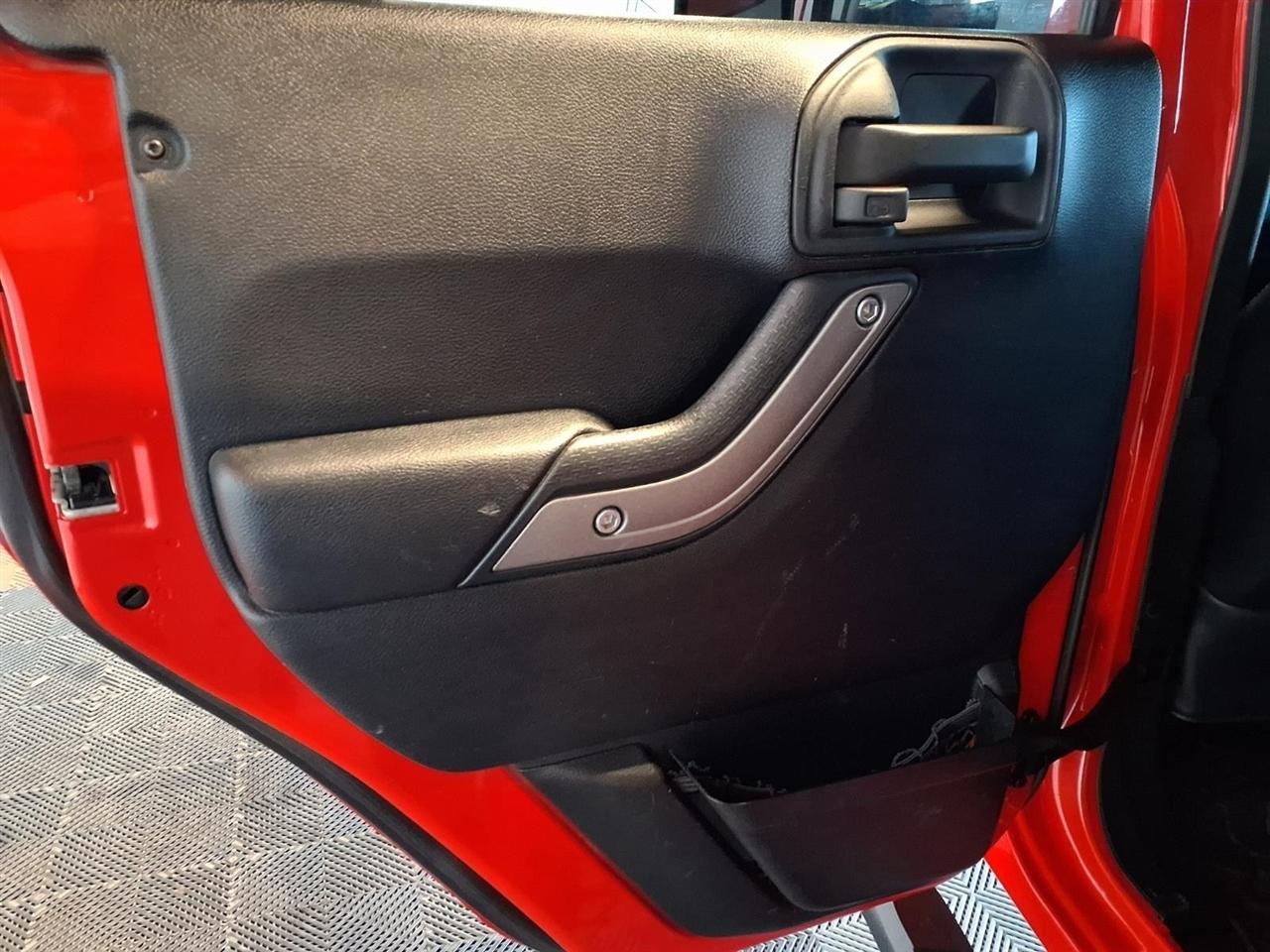 Jeep Wrangler Unlimited 4WD 4dr Freedom *Ltd Avail* 2016