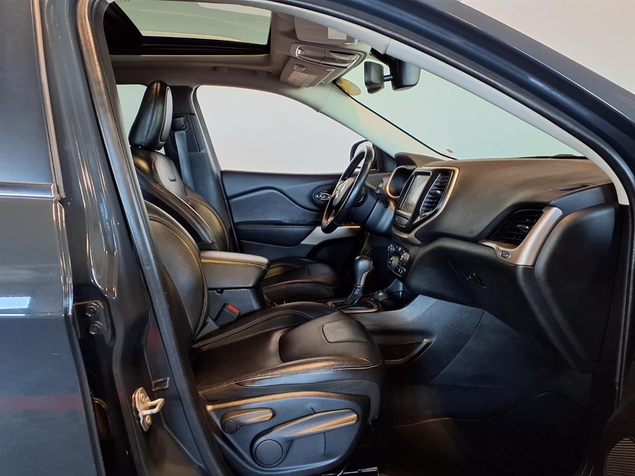 Jeep Cherokee Limited 4x4 2018