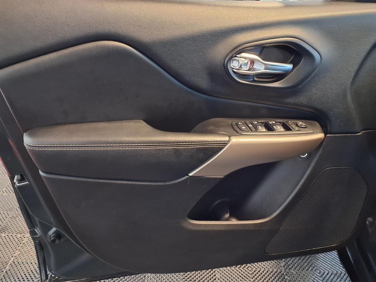 Jeep Cherokee Limited 4x4 2018