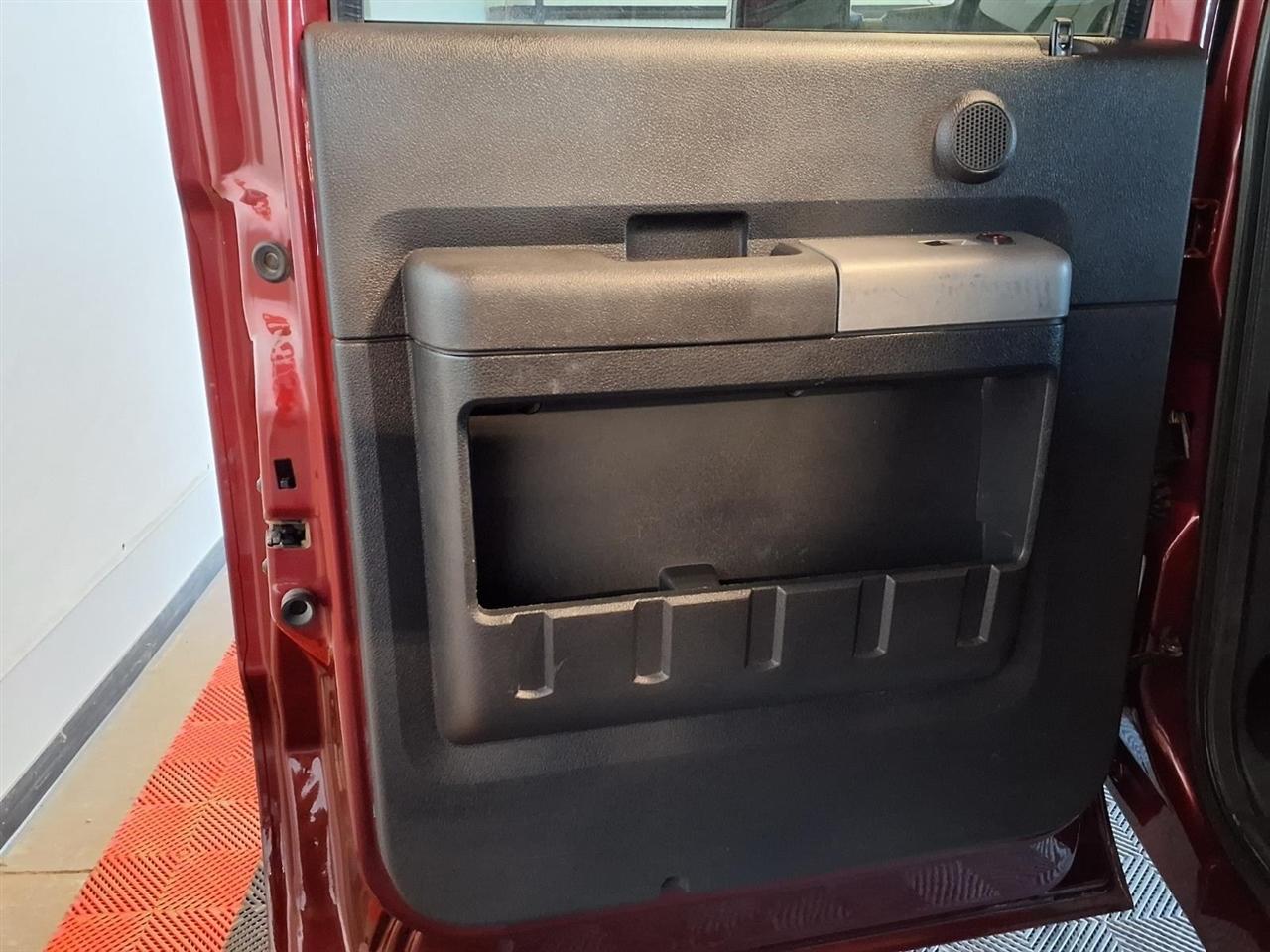 Ford Super Duty F-350 SRW  2016