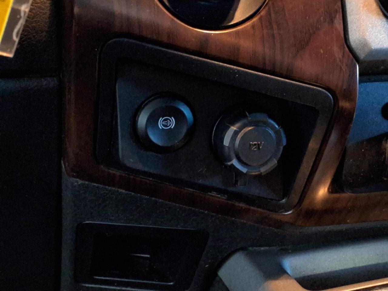 Ford Super Duty F-350 SRW  2016