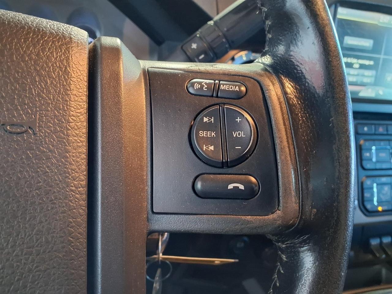 Ford Super Duty F-350 SRW  2016