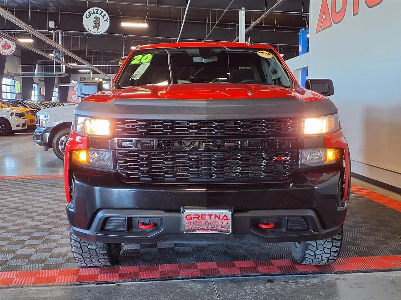 Chevrolet Silverado 1500 4WD Crew Cab 147" Custom Trail Boss 2020