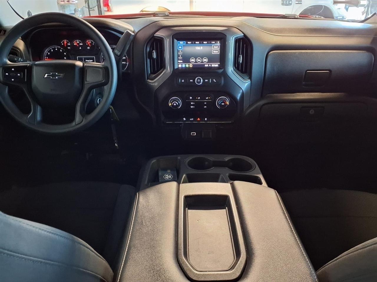 Chevrolet Silverado 1500 4WD Crew Cab 147" Custom Trail Boss 2020