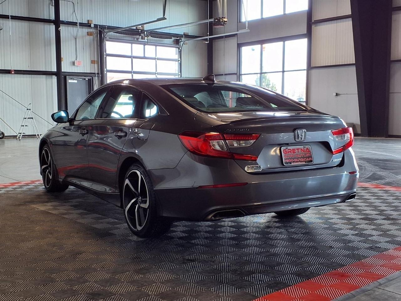 Honda Accord Sedan Sport 1.5T CVT 2018