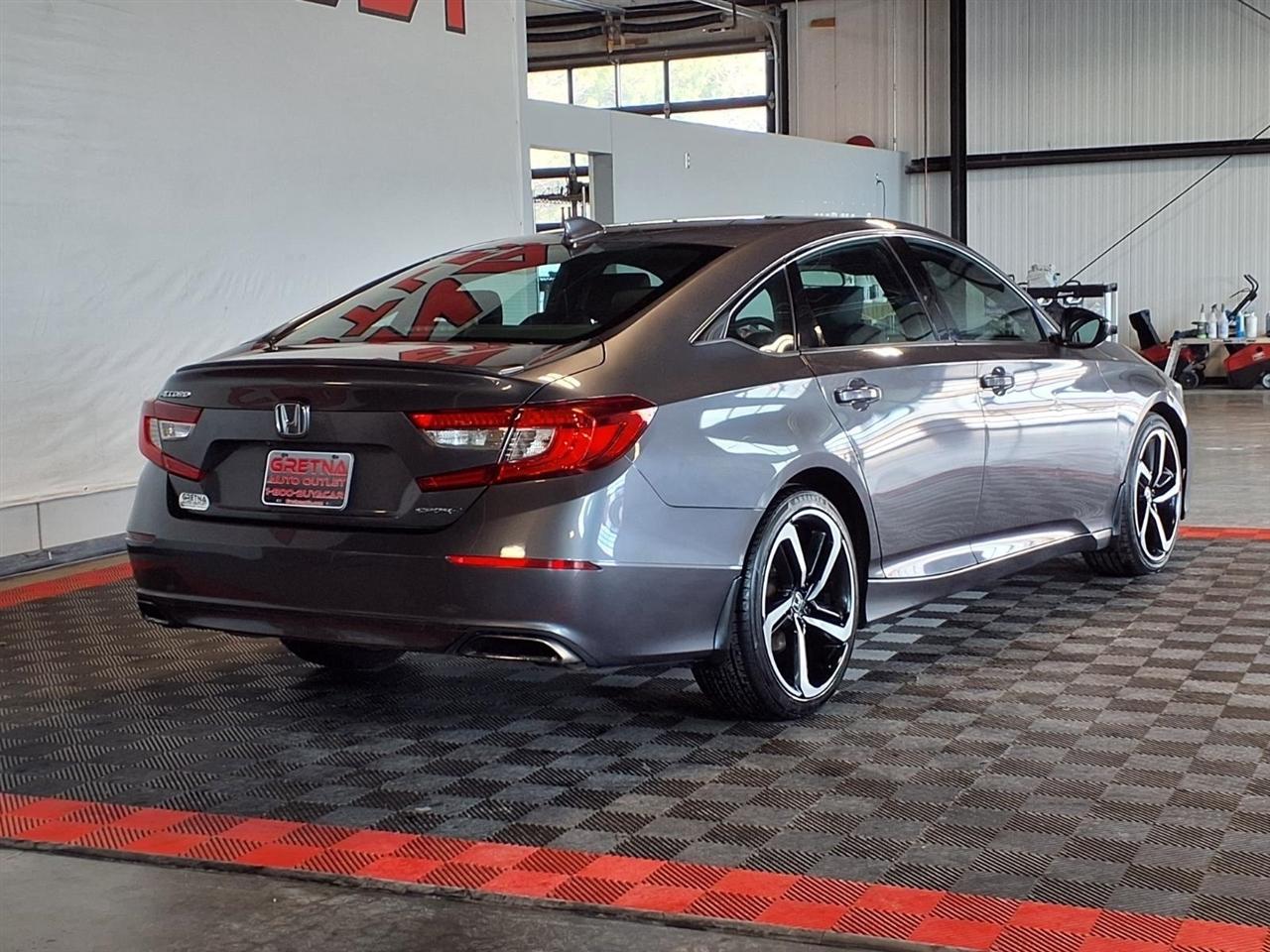 Honda Accord Sedan Sport 1.5T CVT 2018