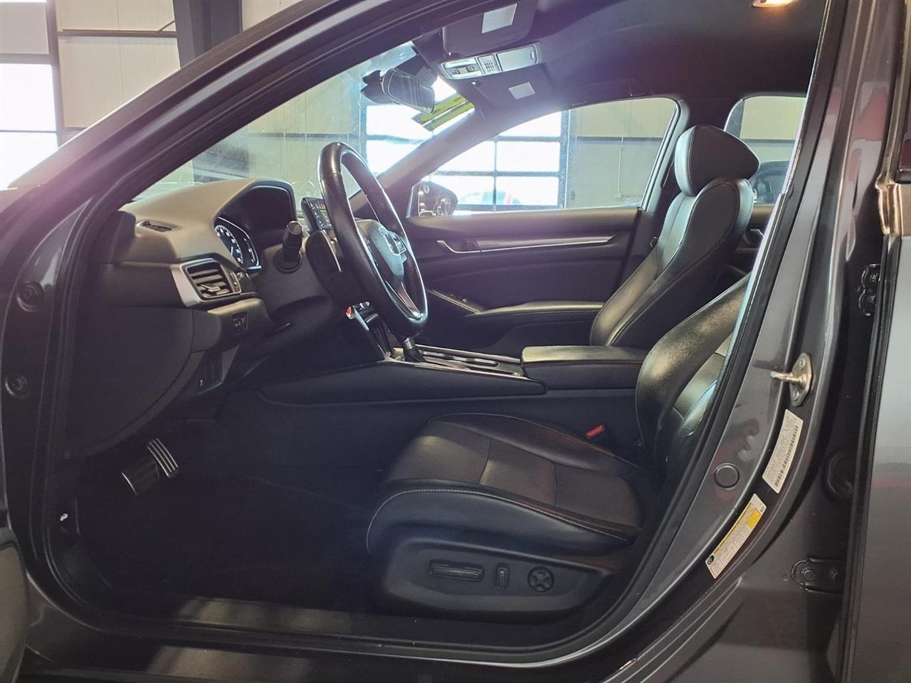 Honda Accord Sedan Sport 1.5T CVT 2018