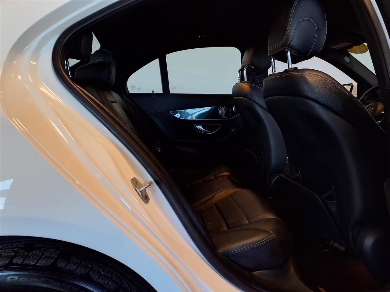 Mercedes-Benz C-Class 4dr Sdn C 300 4MATIC 2015