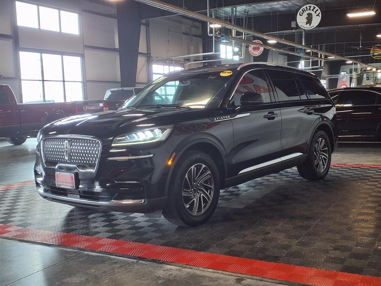 Lincoln Aviator Livery AWD 2022