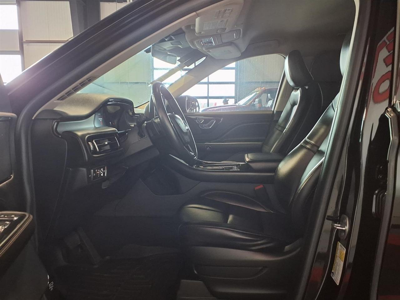 Lincoln Aviator Livery AWD 2022