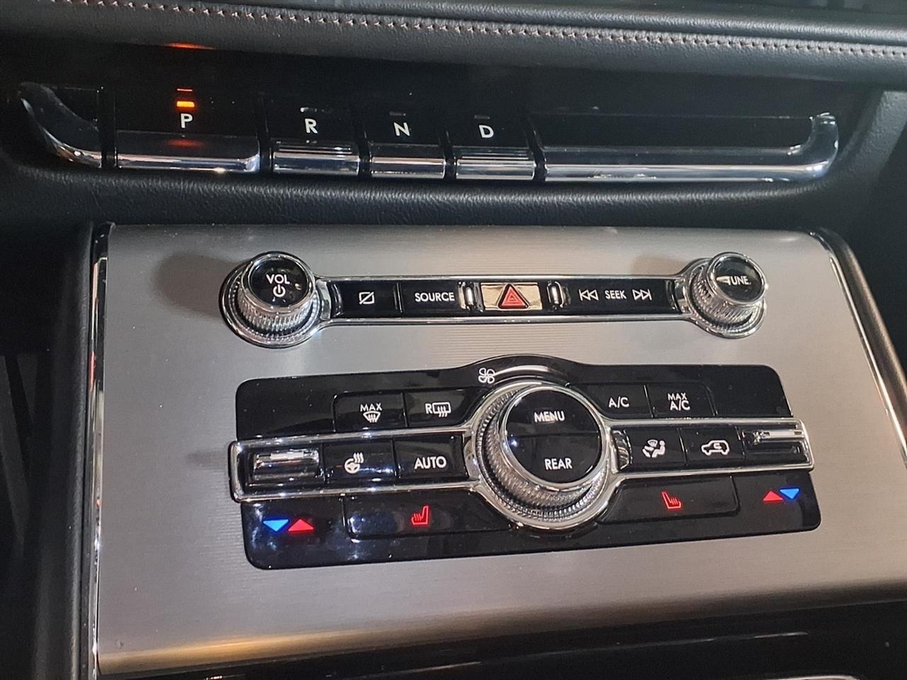 Lincoln Aviator Livery AWD 2022