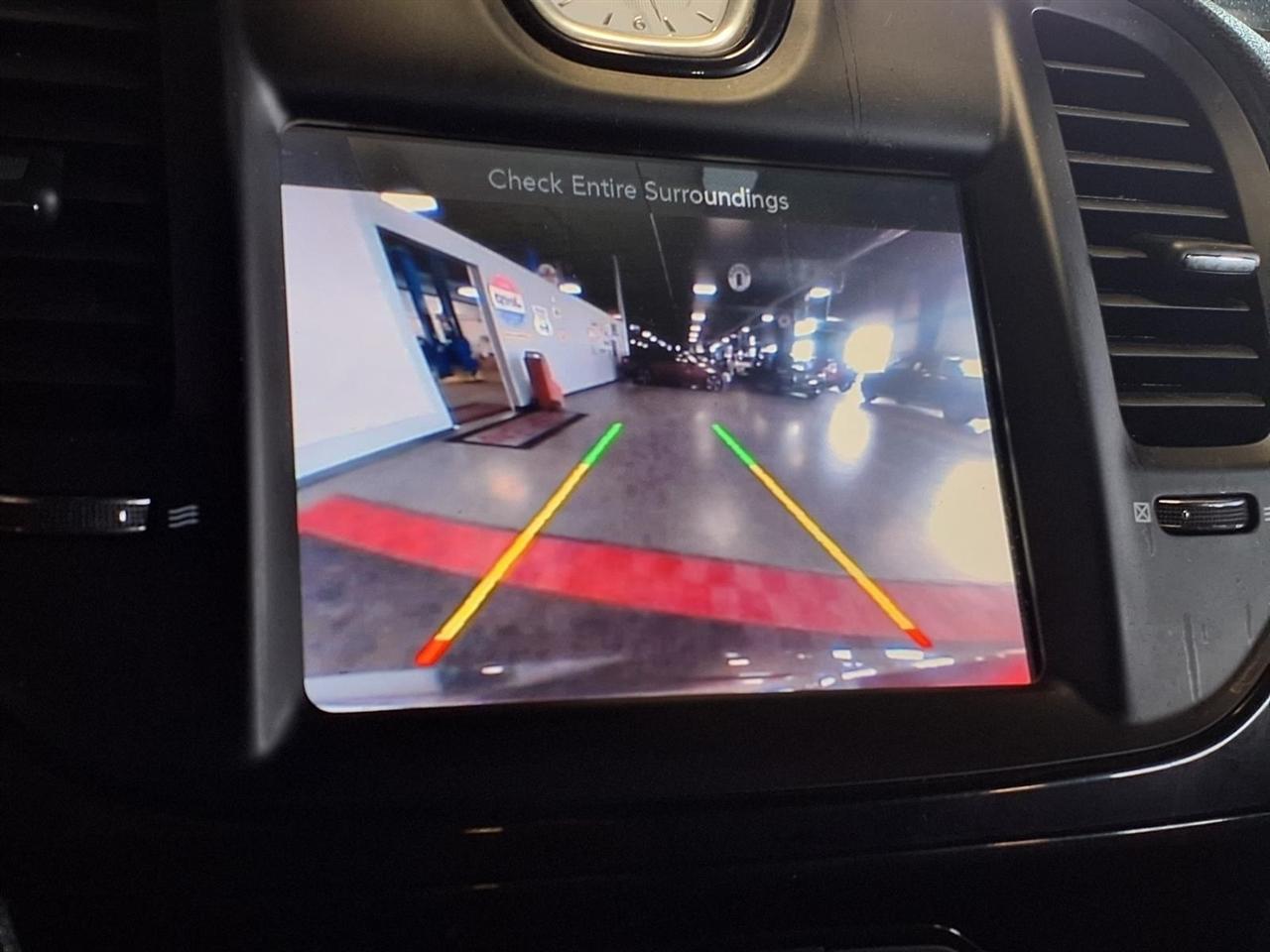 Chrysler 300 4dr Sdn 300S AWD 2016