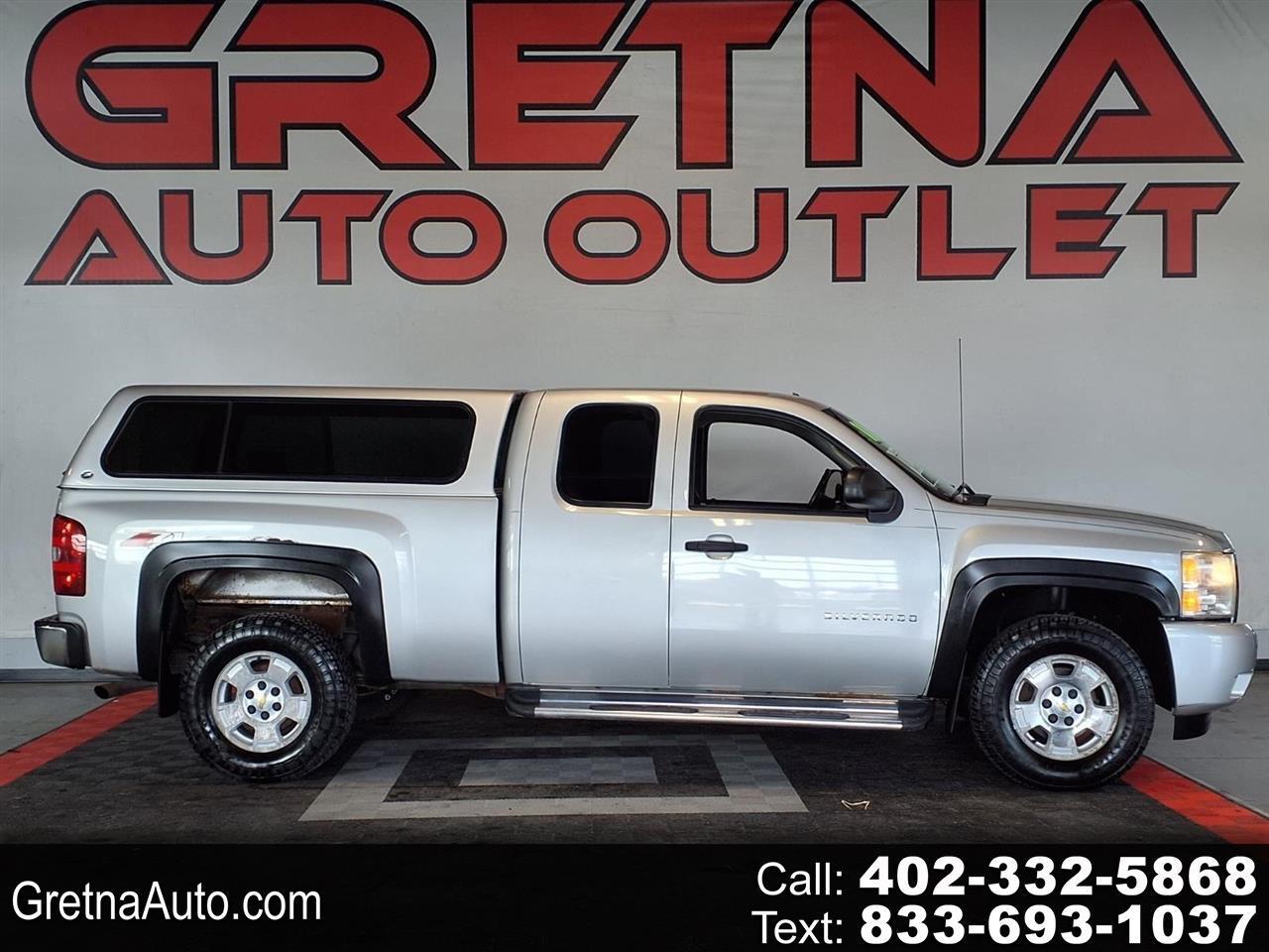 2011 Chevrolet Silverado 1500 4WD Ext Cab 143.5" LT