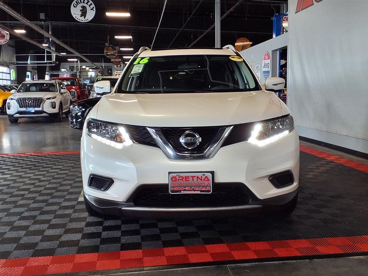 Nissan Rogue AWD 4dr SV 2016