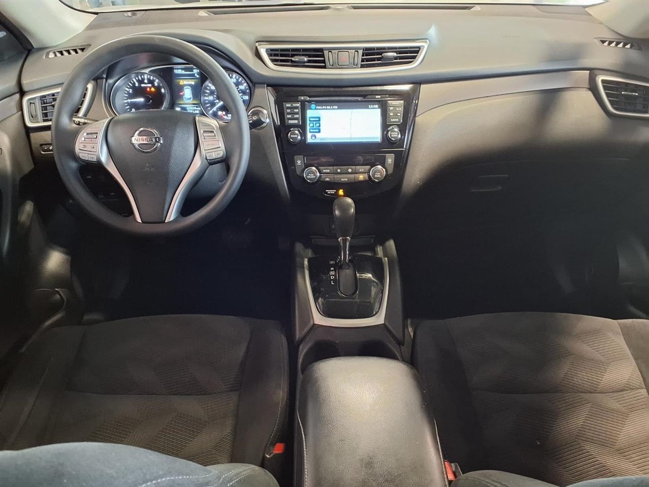 Nissan Rogue AWD 4dr SV 2016