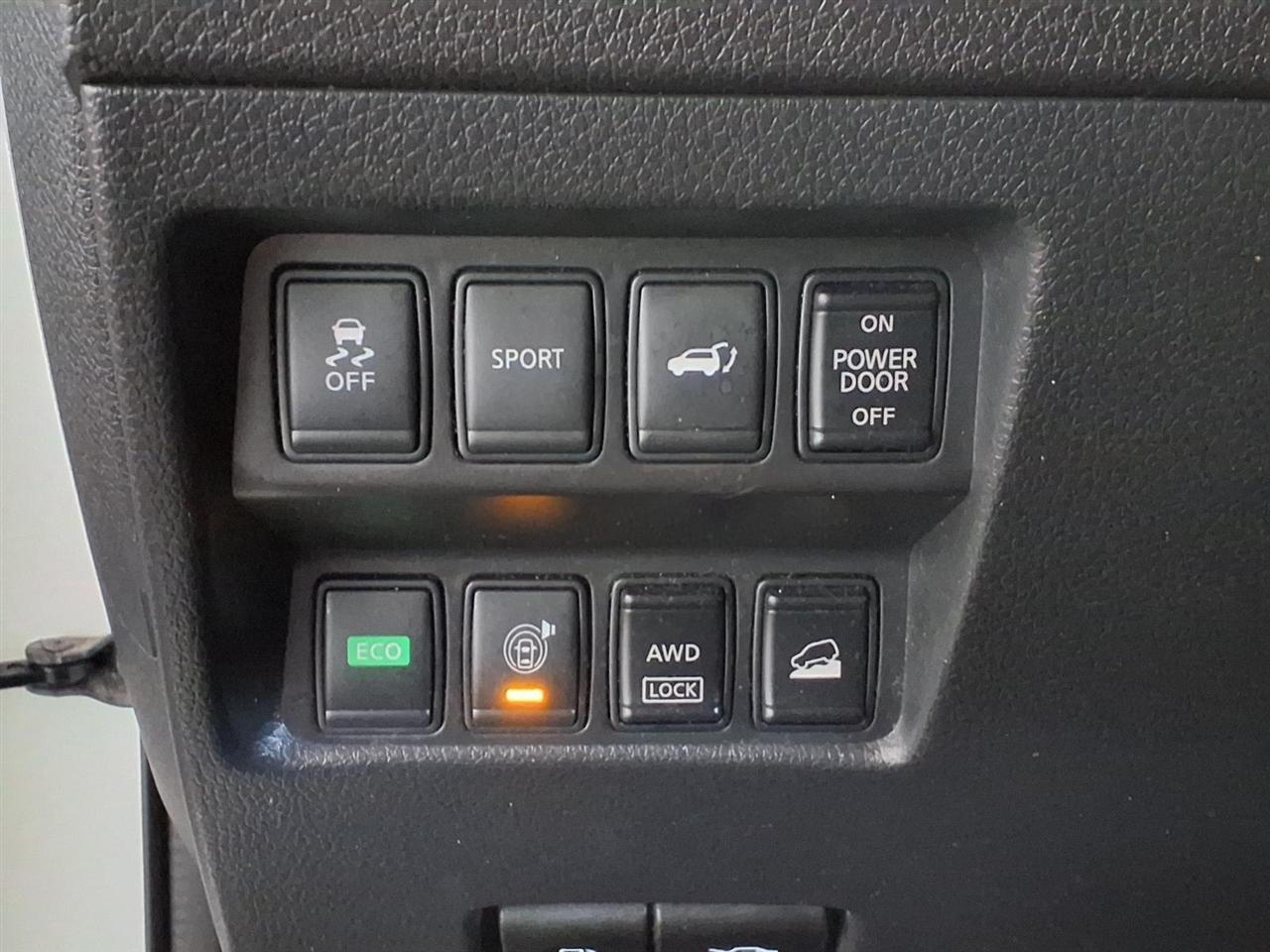 Nissan Rogue AWD 4dr SV 2016