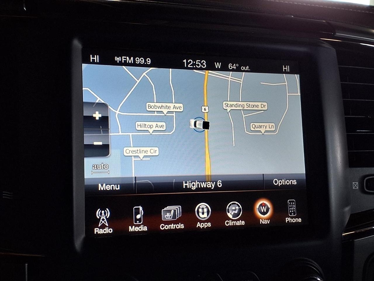 RAM 1500 4WD Crew Cab 140.5" Sport 2015