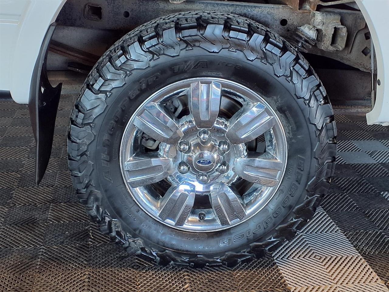 Ford F-150 Lariat 2012