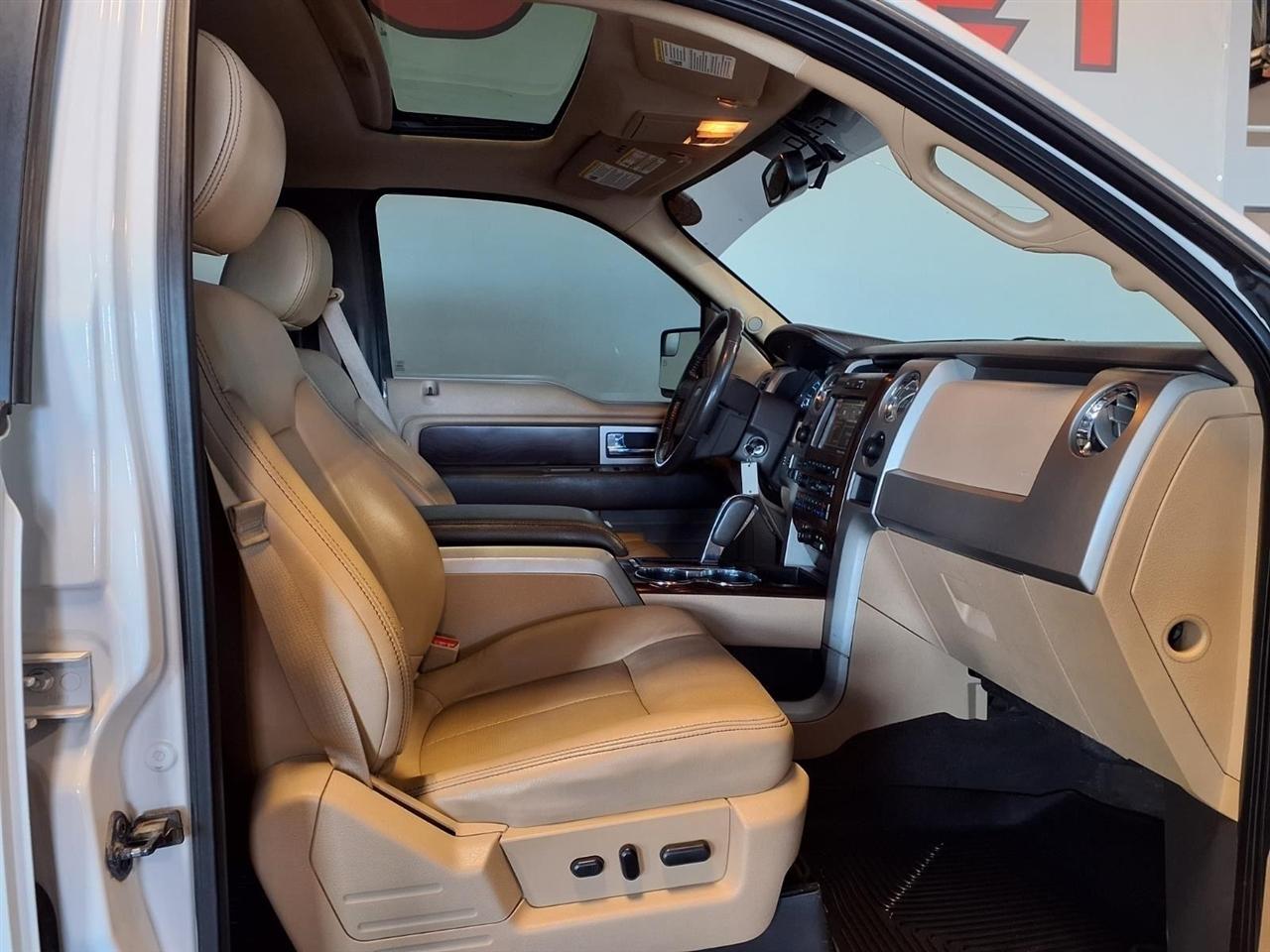 Ford F-150 Lariat 2012