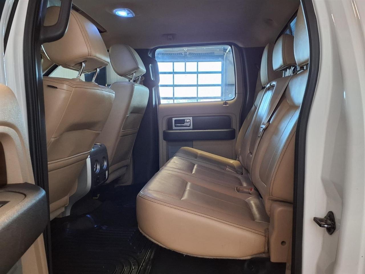 Ford F-150 Lariat 2012