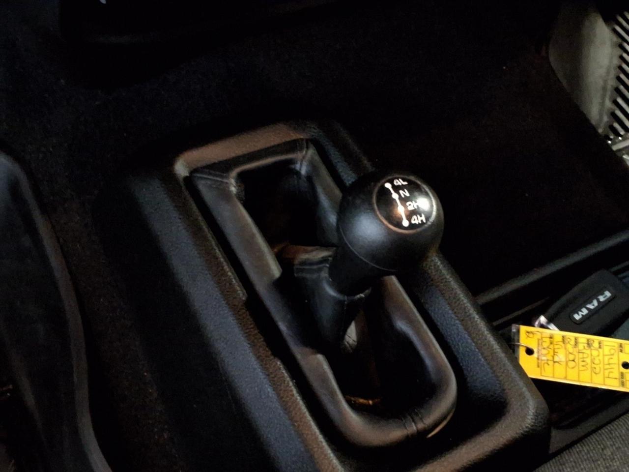 RAM 2500 Tradesman 4x4 Crew Cab 6'4" Box 2022