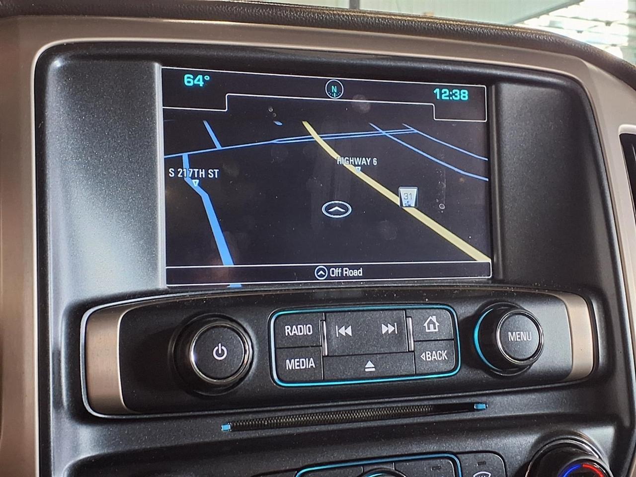 GMC Sierra 1500 4WD Crew Cab 143.5" Denali 2017