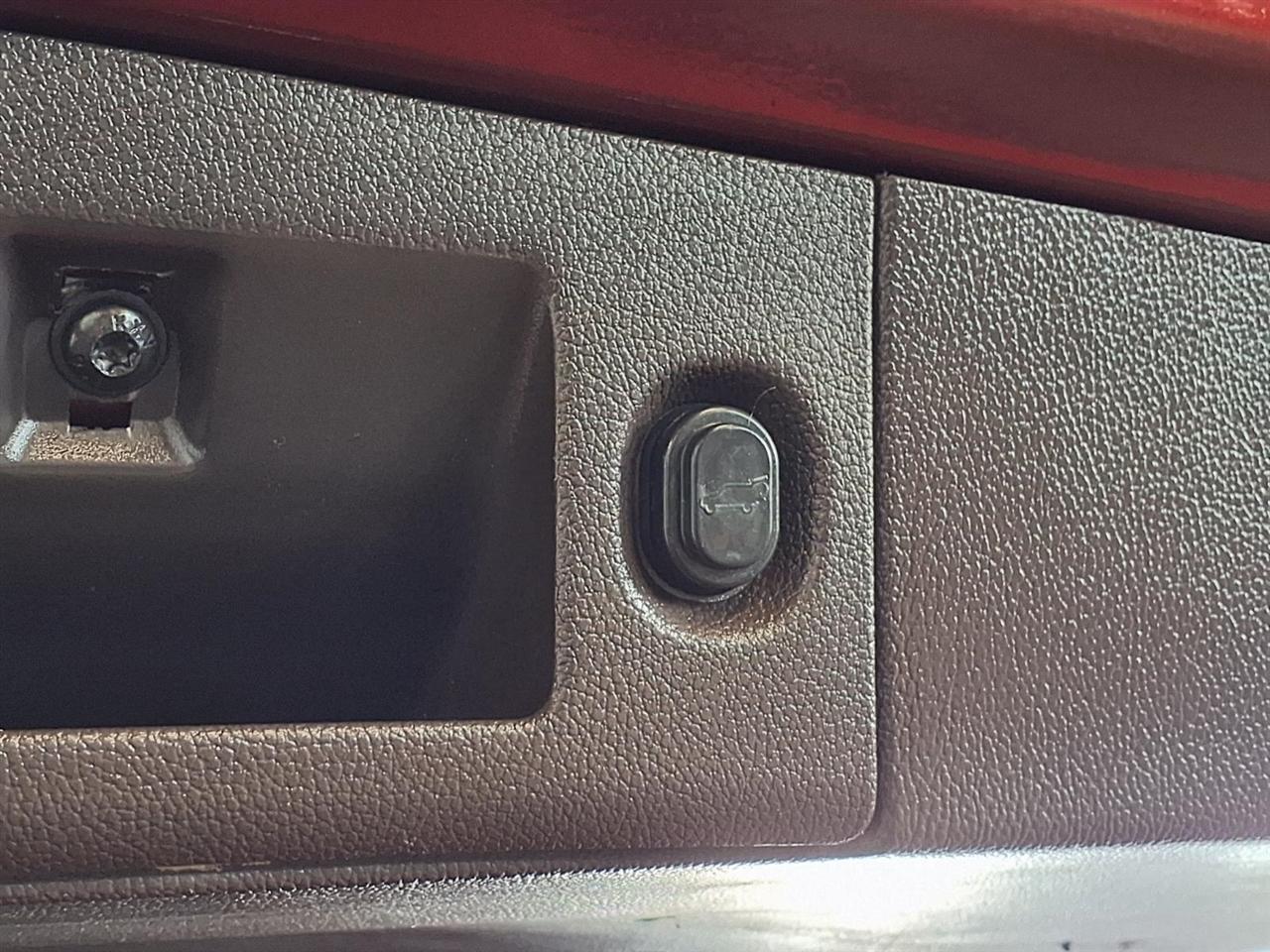 GMC Yukon XL 4WD 4dr Denali 2016