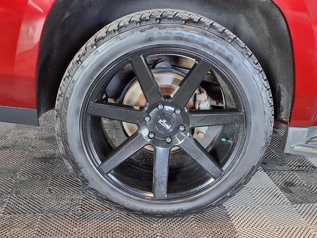 GMC Yukon XL 4WD 4dr Denali 2016