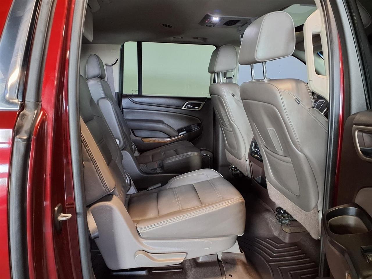 GMC Yukon XL 4WD 4dr Denali 2016