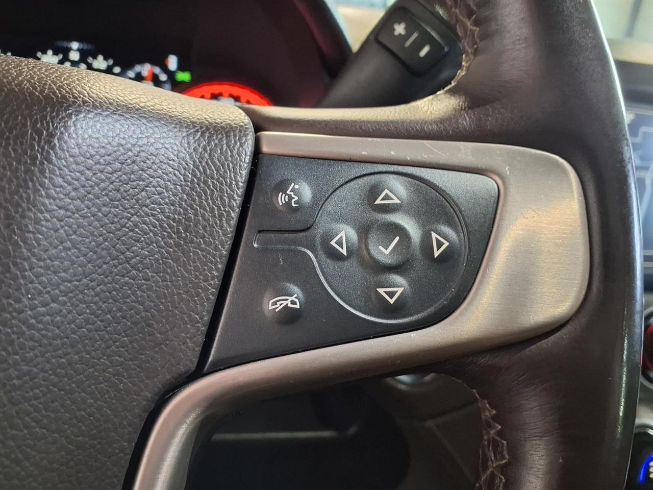 GMC Yukon XL 4WD 4dr Denali 2016