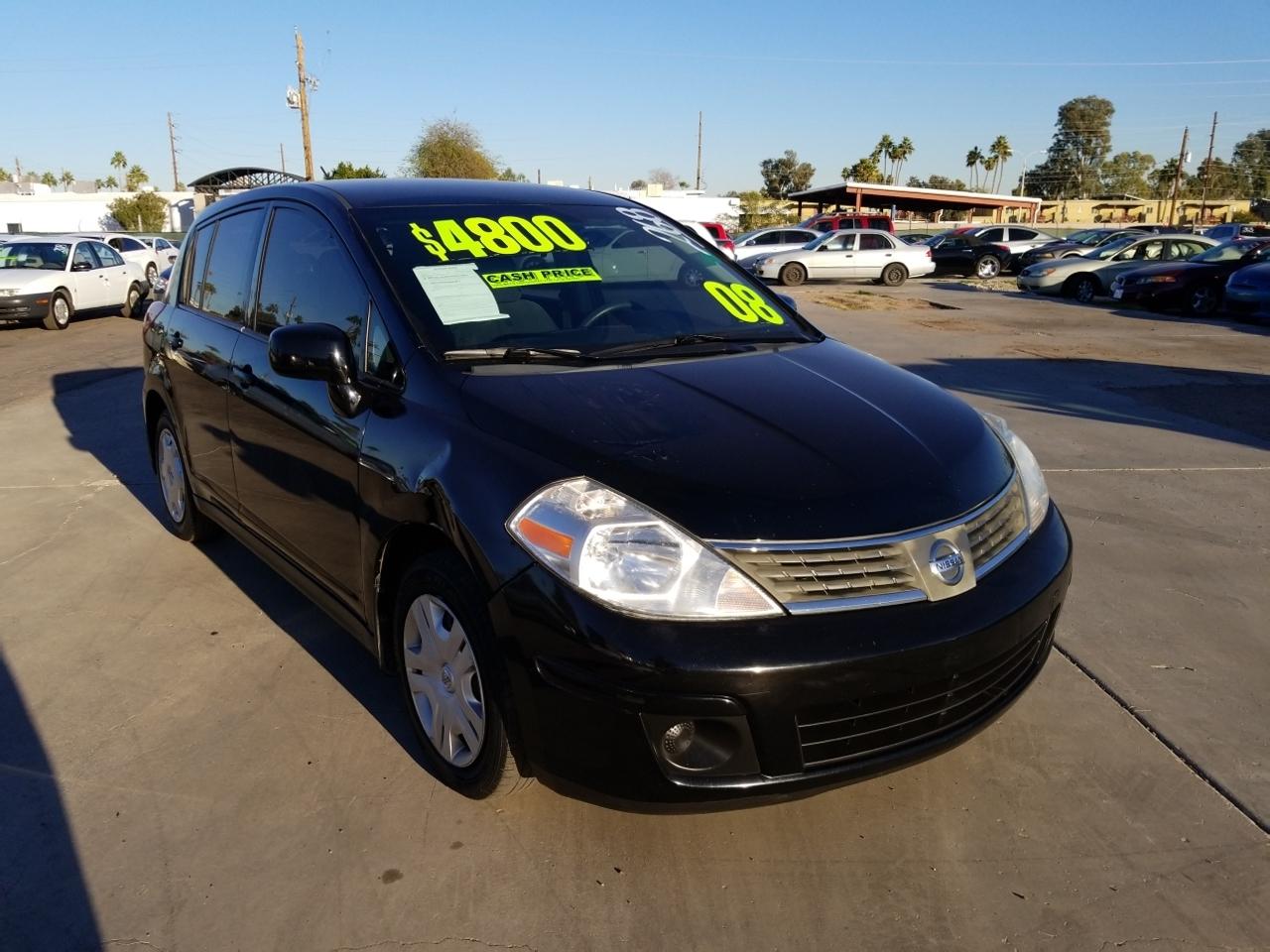 Nissan versa 2008