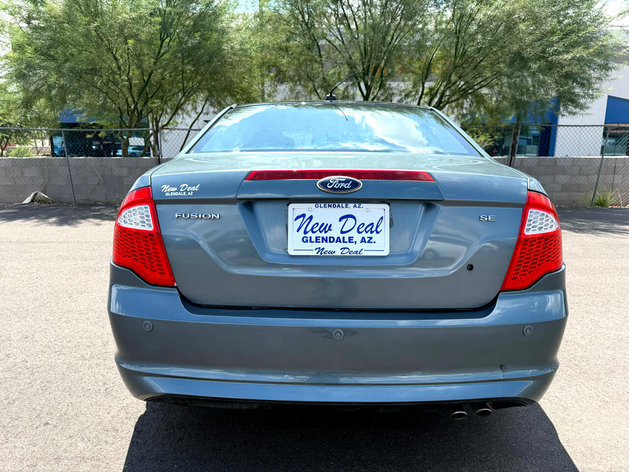 2011 Ford Fusion SE photo 3