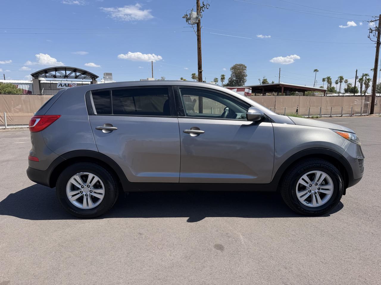 Kia Sportage 2WD 4dr LX 2011